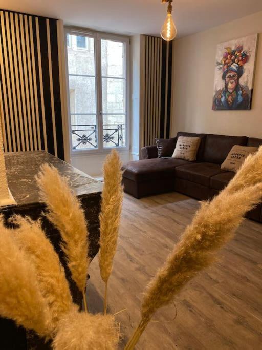 Bienvenue A L'Appart' De Louis ! Dole Dış mekan fotoğraf